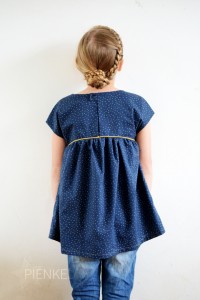 Izzy Top in Atelier Brunette fabric - Free Pattern Friday - Pienkel