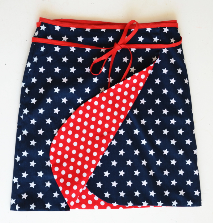 Hiekka wrap skirt pattern by Pienkel