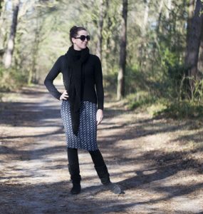 Knit Pencil Skirt - Pattern by Delia Creates, sewn by Pienkel, fabric by By Poppy