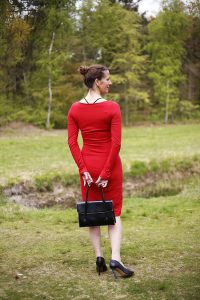 Lady In Red - Suzinka Dress - Sewn by Pienkel, fabric by JoyFits, pattern by Lillestoff